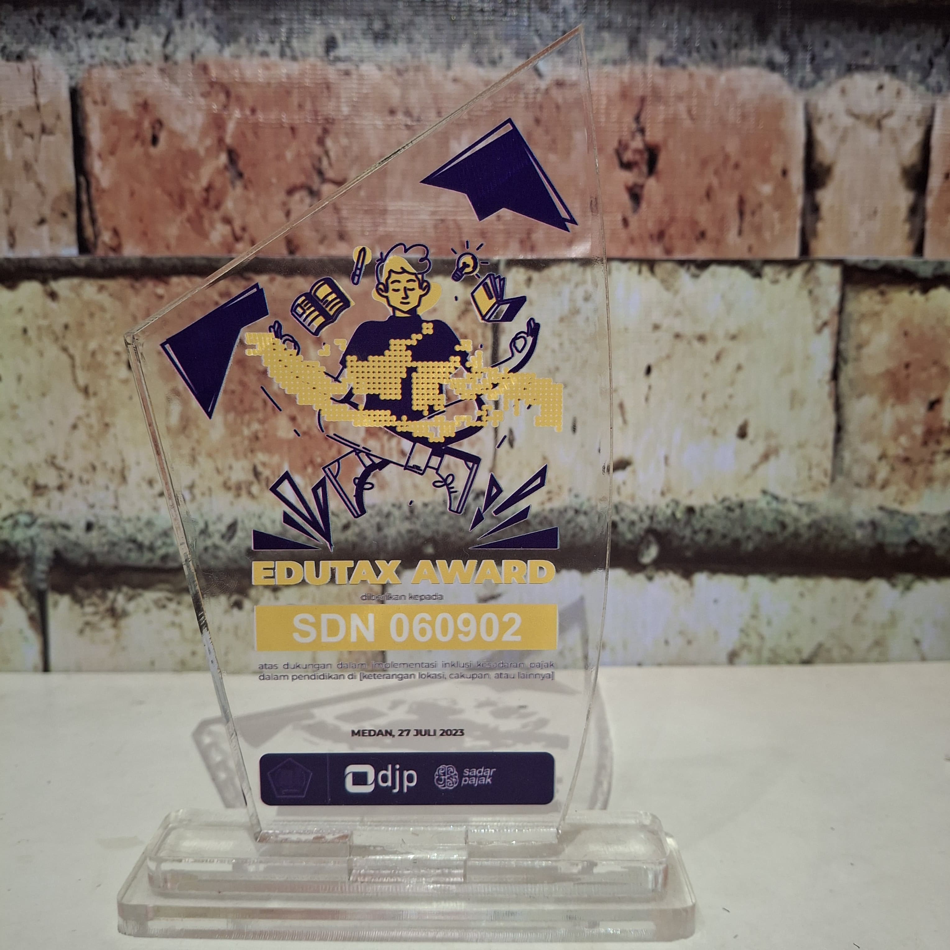 Plaque/Plakat EDUTAX AWARD